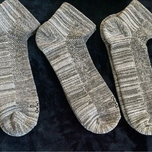 Tommie Copper Women’s Compression Stylish Gray Knit Ankle Socks 3 pair Size L